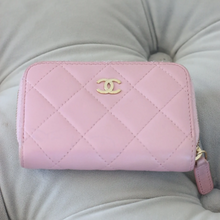  CHANEL Matelasse Wallet – Soft Pink Lambskin